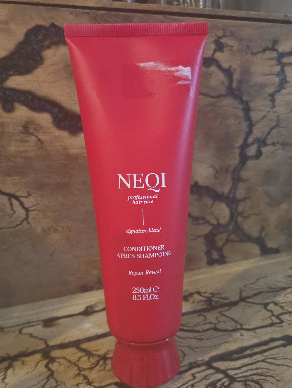 NEQI Signature Blend Red Conditioner - Repair Reveal 8.5 OZ NEW